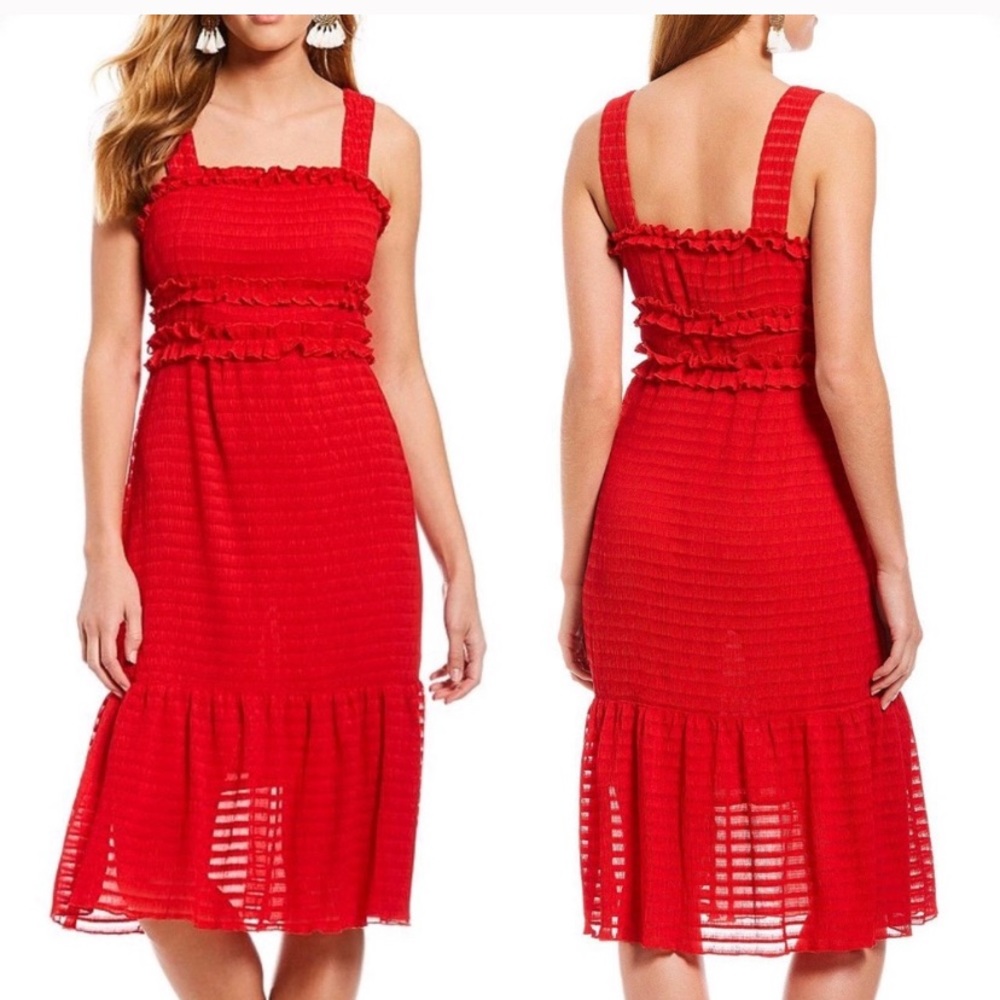 Elegant Red Sleeveless Dress